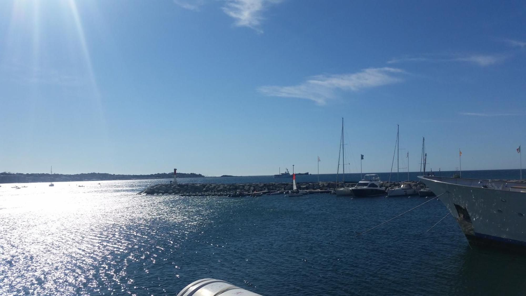 Sublime Vue Mer,Parking,Wifi Frejus Exterior photo